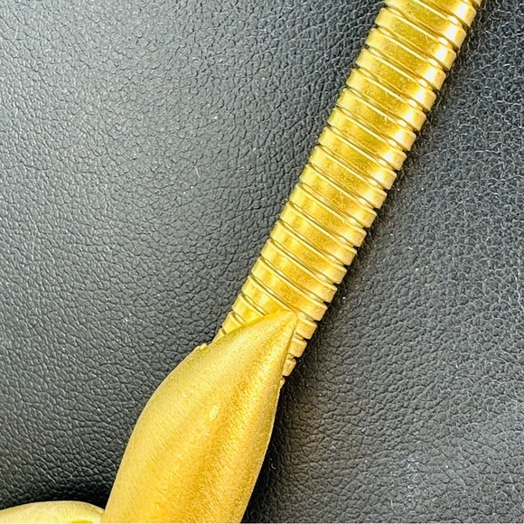 Vintage Sculptural Omega Choker Necklace Matte Gold Tone Slinky 80s Scuptural - Picture 4 of 11